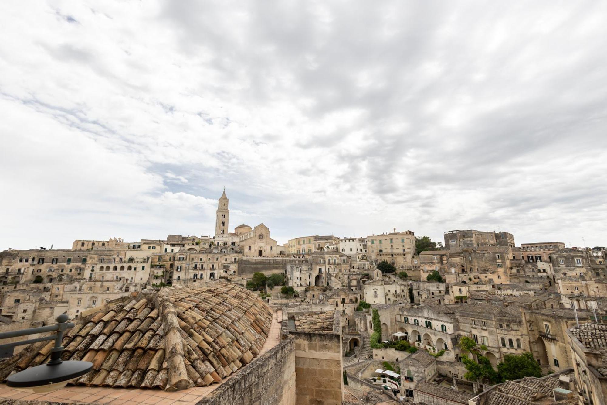 Antica Dimora Storica La Finestra Sul Campanile Villa Matera Exterior photo