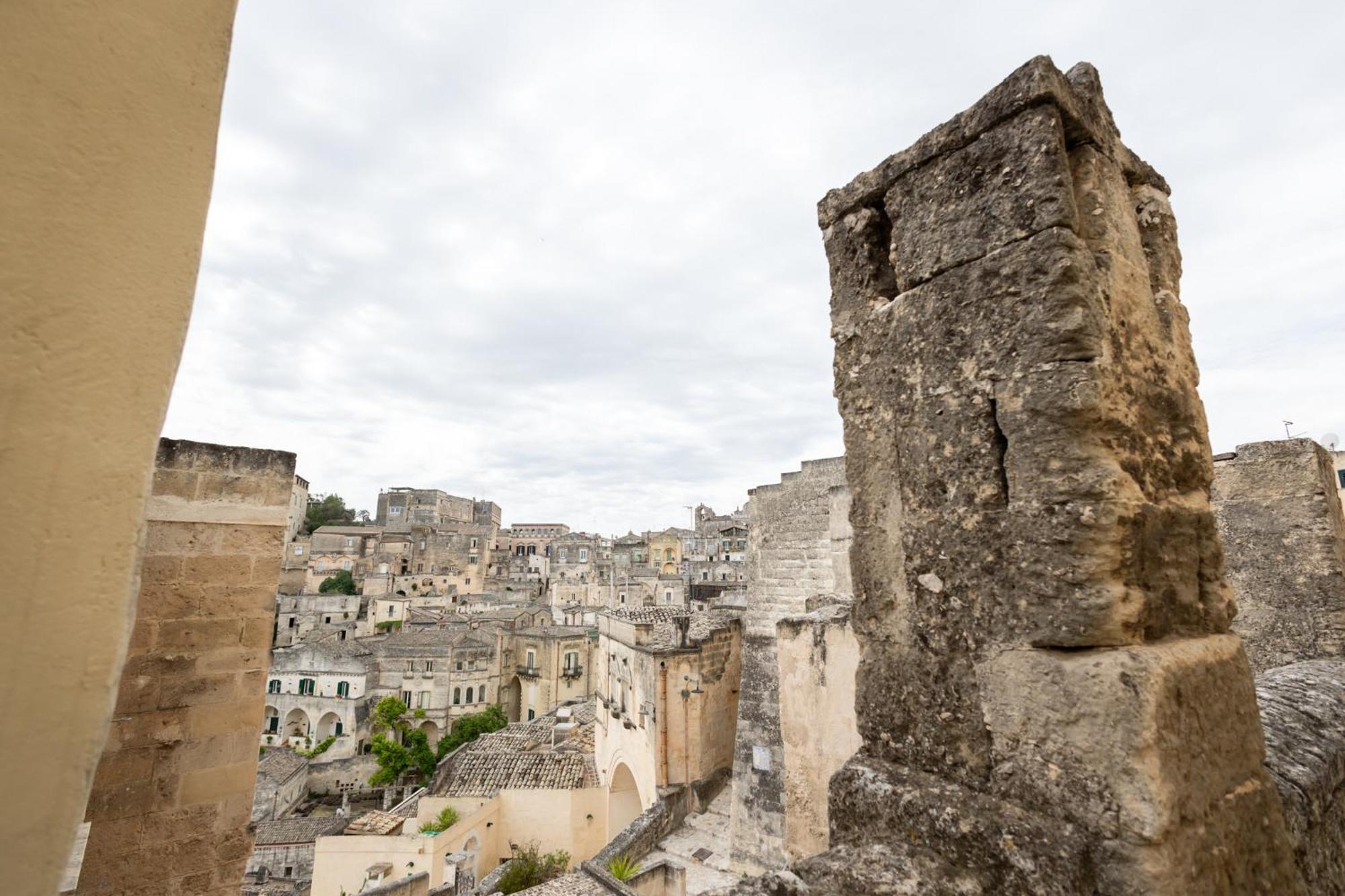 Antica Dimora Storica La Finestra Sul Campanile Villa Matera Exterior photo