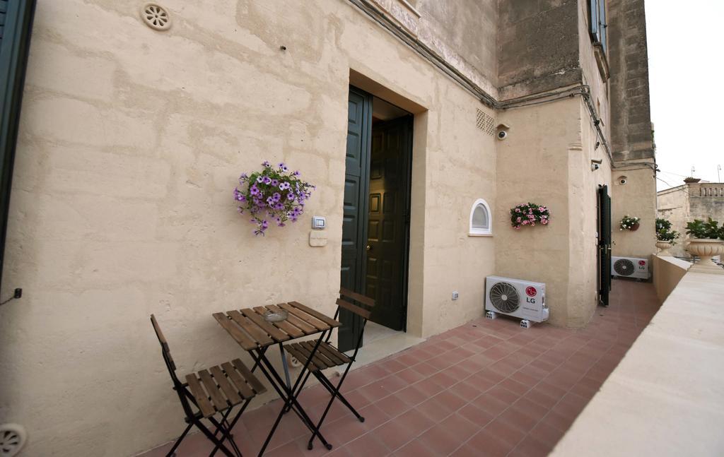 Antica Dimora Storica La Finestra Sul Campanile Villa Matera Exterior photo