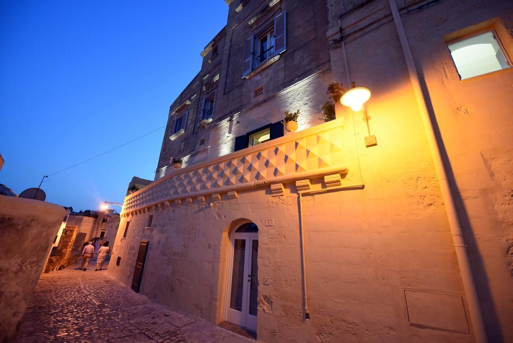 Antica Dimora Storica La Finestra Sul Campanile Villa Matera Exterior photo